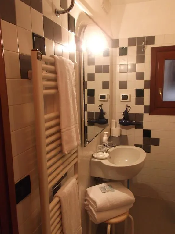 Hotel Doge Venice 3*,