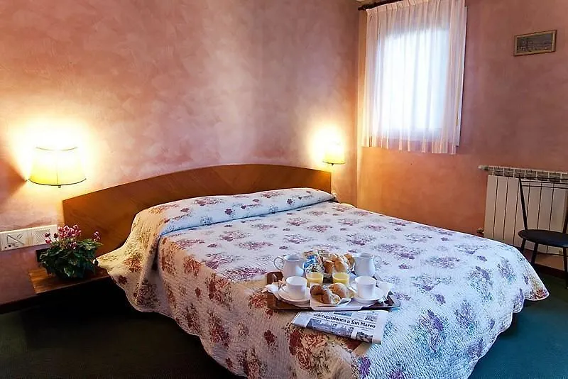 Hotel Doge Venice 3*,  Italy